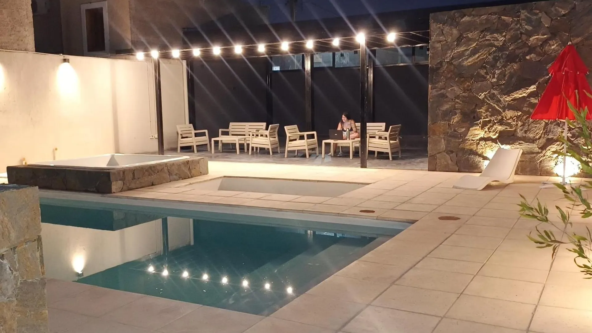 Terrabella Apart -Dos Piscinas- Mendoza